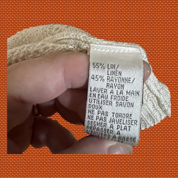 A Laura white short sleeve sweater in size 2X petite - Picture 5 of 7